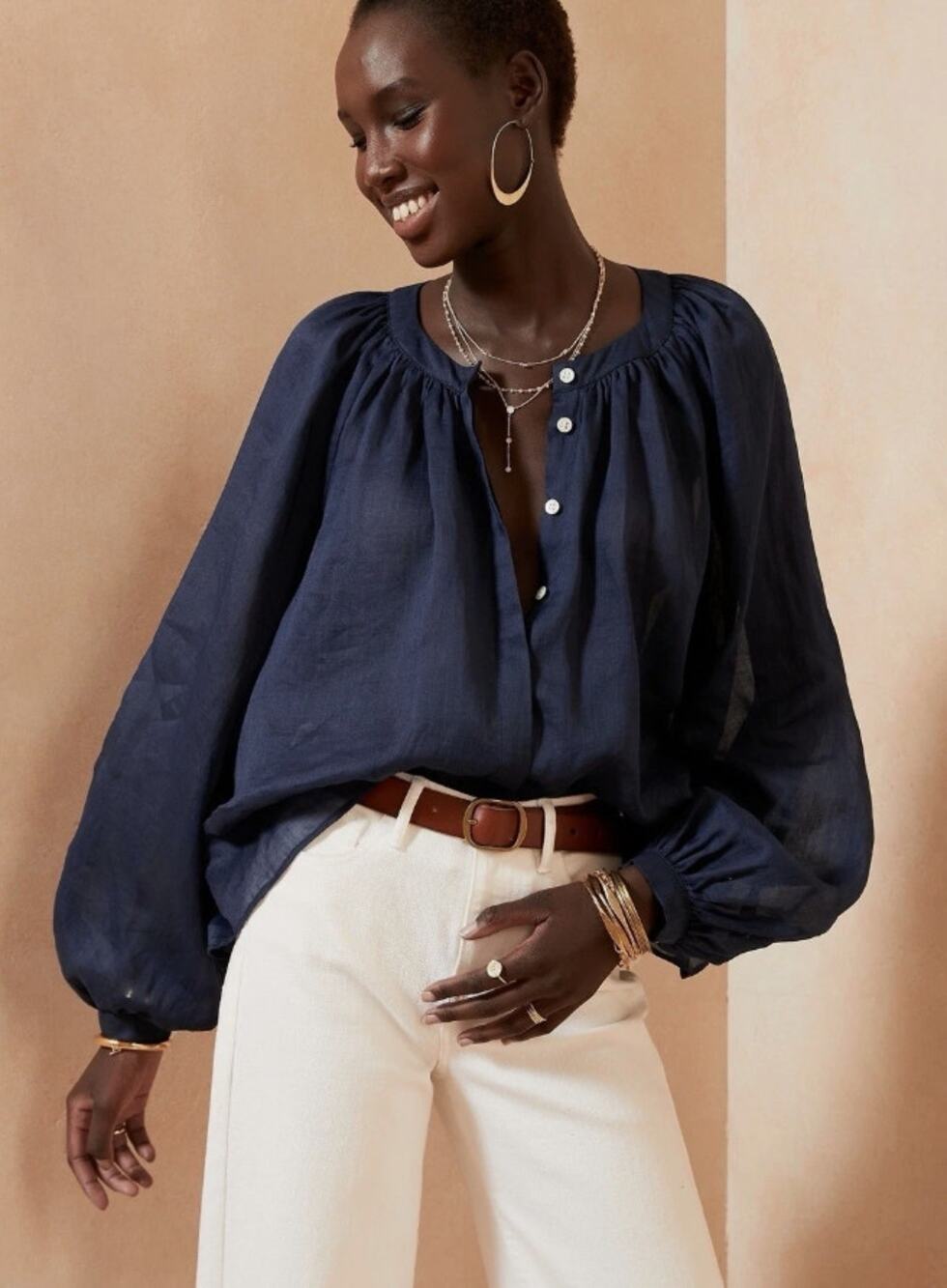 Banana Republic Navy Blue Shirred Blouse Top Ballon Sleeves  Size XS NEW